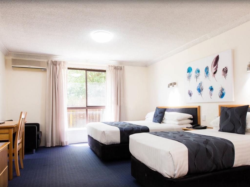 West End Motor Lodge Orange Extérieur photo
